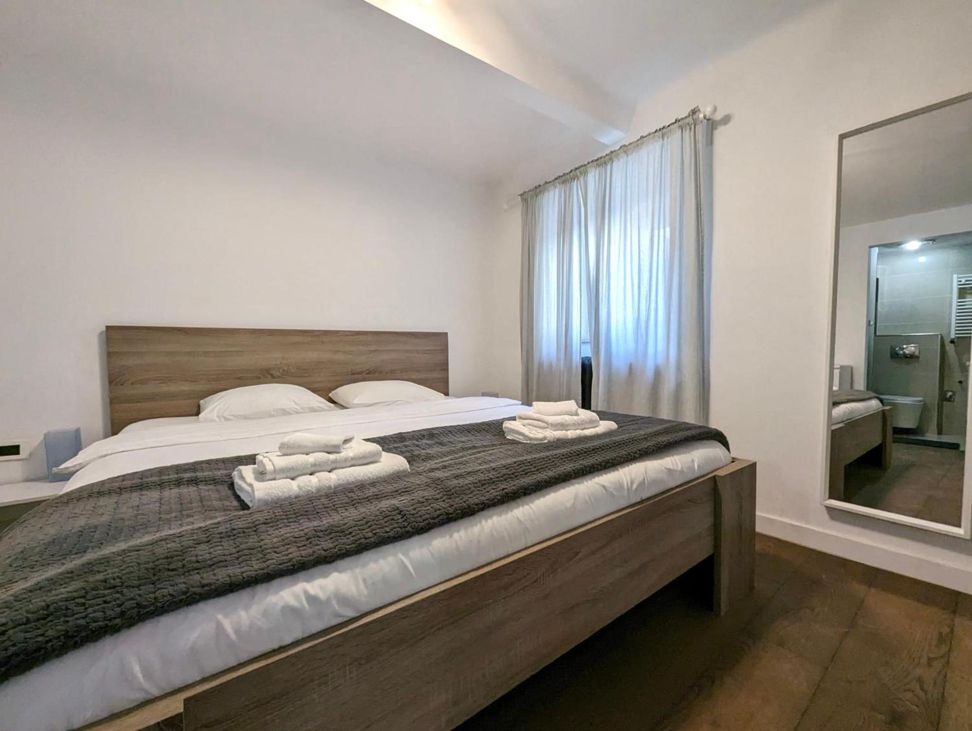 Apartma Fantabulous Downtown Abode W King Bed, 65