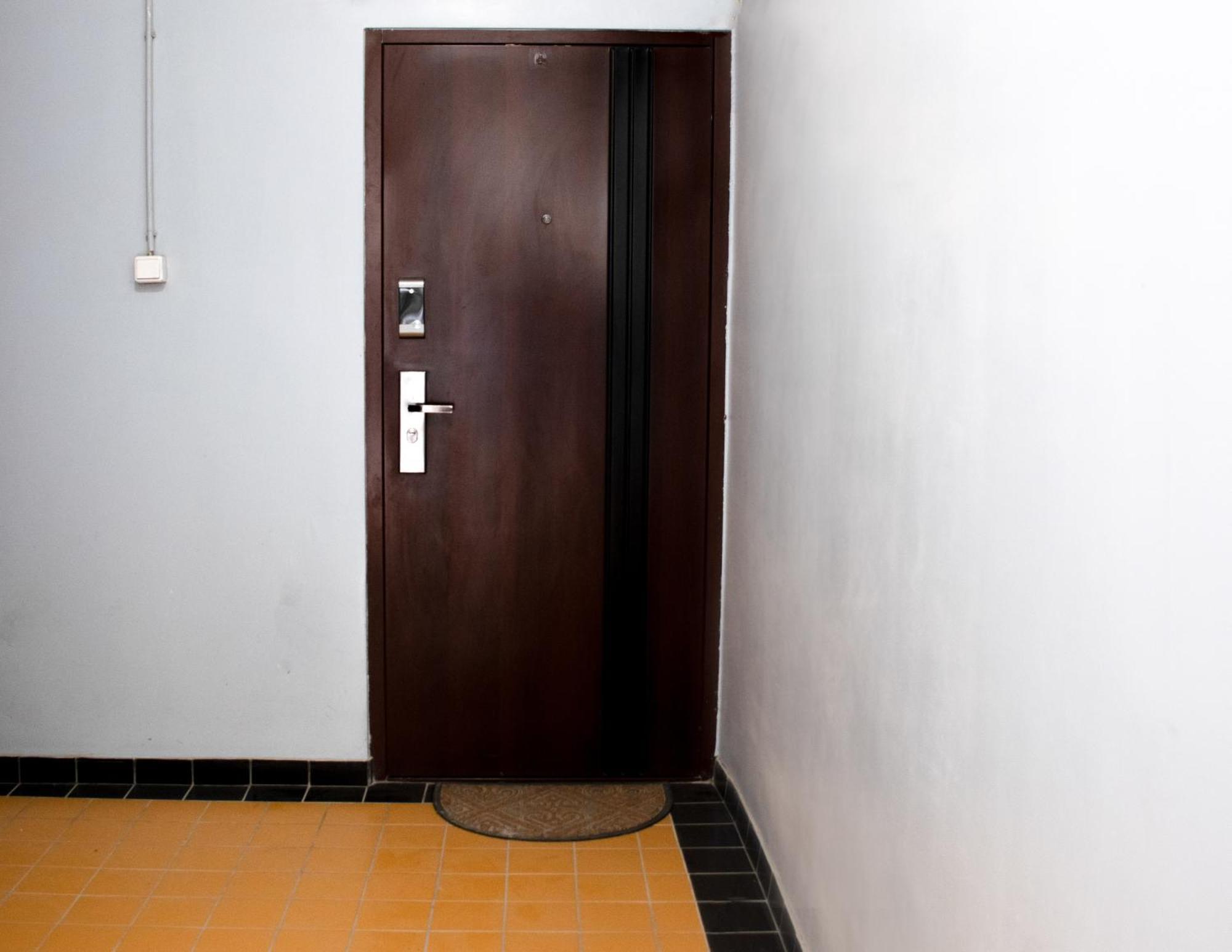 Fantabulous Downtown Abode W King Bed, 65